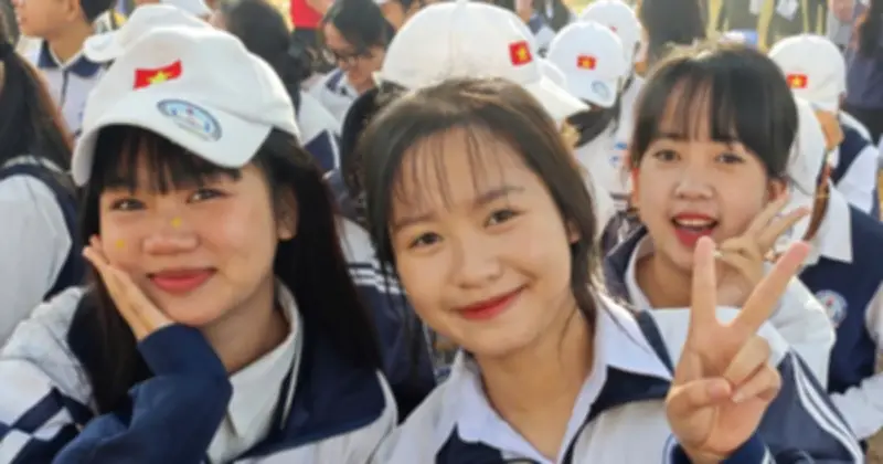 Hơn 2.000 học sinh Lâm Đồng tham gia tư vấn mùa thi, giải đáp thắc mắc chọn ngành