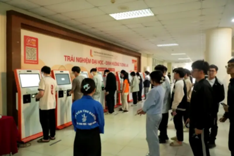 Hơn 20.000 thí sinh tham gia đợt 2 kỳ thi TSA 2026, công nghệ nổi bật với kiosk check-in tự động