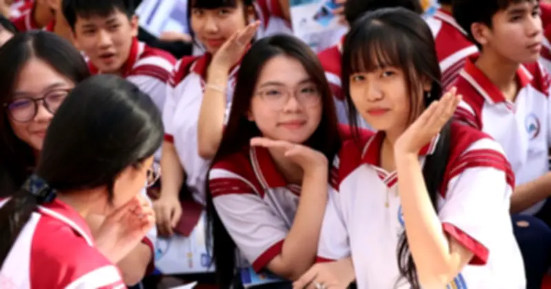 Hơn 2.500 học sinh TP.HCM tham gia tư vấn mùa thi, giải đáp quy chế tuyển sinh 2026