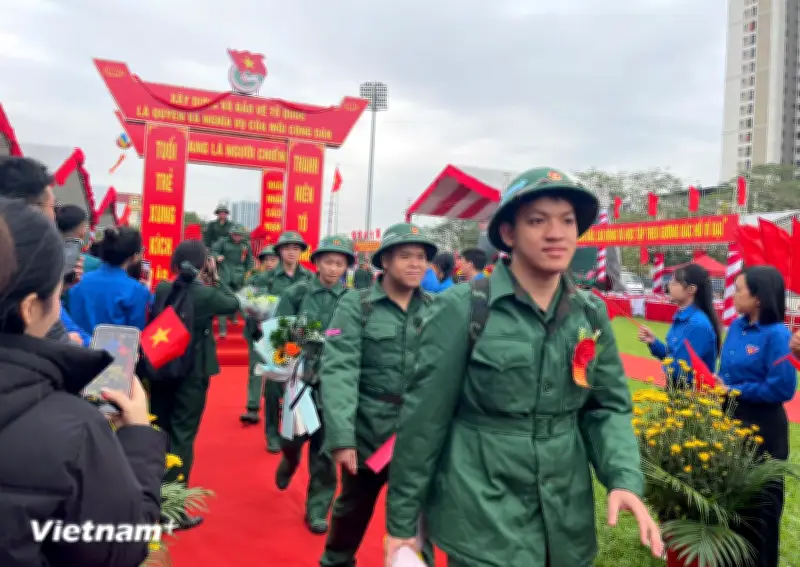 Hơn 4.700 Thanh Niên Hà Nội Lên Đường Nhập Ngũ Năm 2026