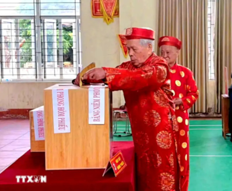 Hơn 61 triệu cử tri cả nước đã đi bầu cử Quốc hội và HĐND các cấp