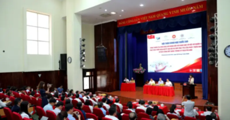 Hơn 95.300 giảng viên đại học: Giáo sư, tiến sĩ vẫn chưa đạt 1/3 tổng số