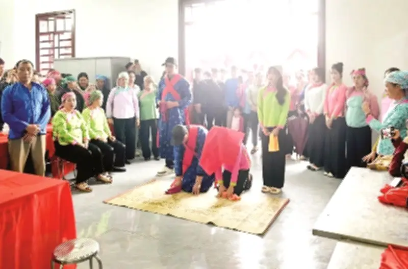 Hôn lễ người Giáy ở Lai Châu: Từ lời ca mùa xuân đến nghi thức 'giằng dâu' đầy cảm xúc
