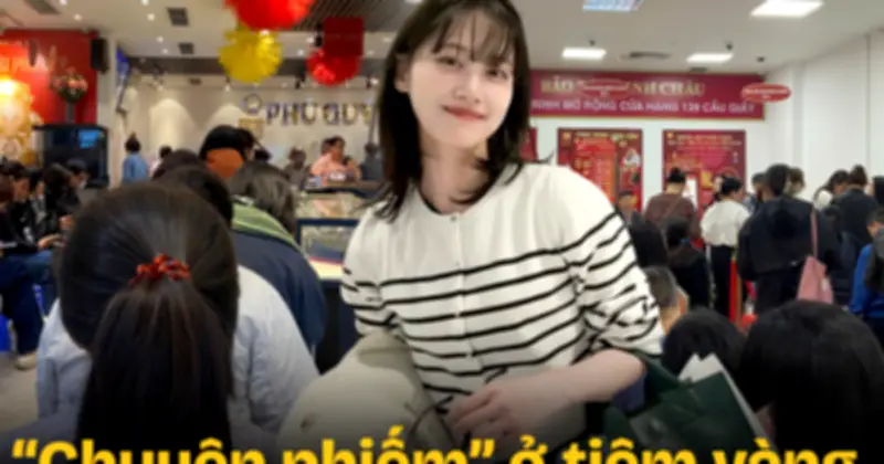 Hàng chờ mua vàng: Nơi lắng nghe những câu chuyện đời thường đầy cảm xúc
