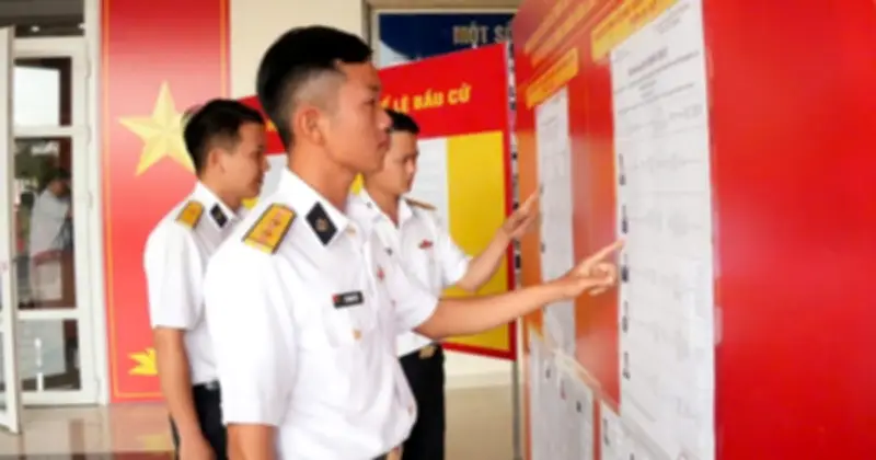 Hướng dẫn chi tiết quy trình phát thẻ cử tri và quyền bầu cử, ứng cử