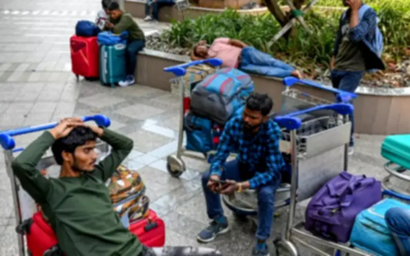 Hàng không toàn cầu tê liệt vì xung đột Trung Đông, hàng nghìn chuyến bay hủy bỏ