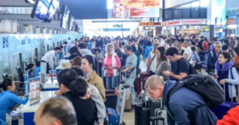 Hàng loạt chuyến bay Trung Đông bị hủy, Nội Bài lên phương án hỗ trợ hành khách