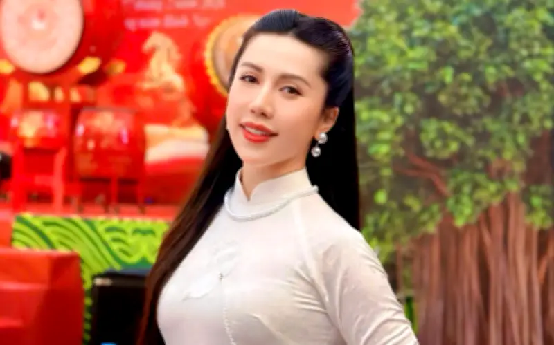 Hồng Nhung VOV Giao Thông: Độc thân tuổi 35, lần đầu trải lòng về chuyện tình quá khứ