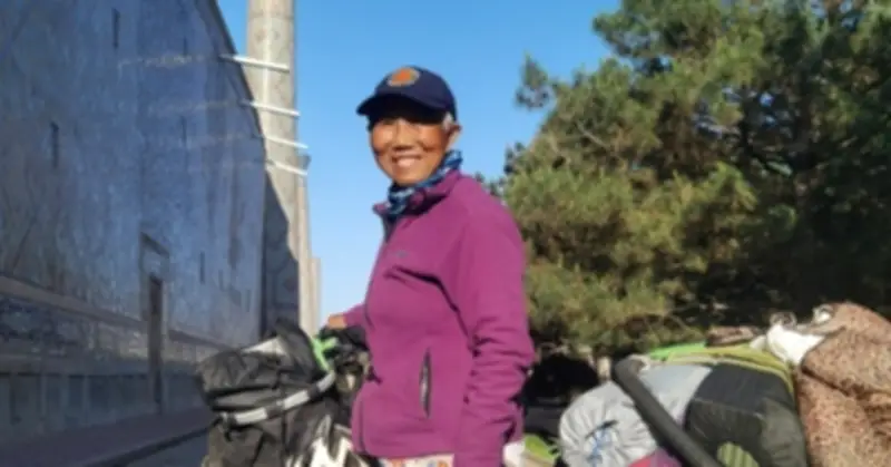 Hành trình 12 năm đạp xe xuyên 20 quốc gia của bà Lý Đông Cúc sau biến cố hôn nhân