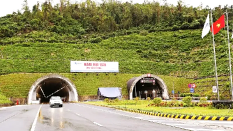 Hành trình khảo sát Hầm Hải Vân: Ký ức mở đường và bữa cơm đạm bạc