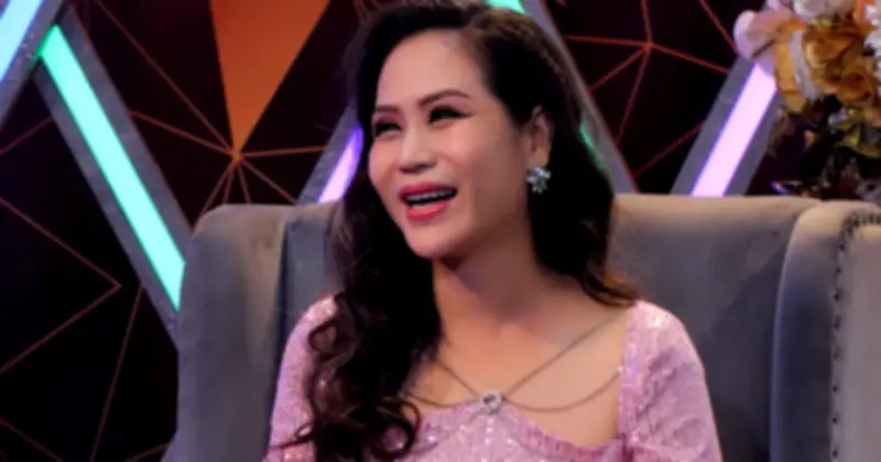 Hành trình âm nhạc đầy thử thách của ca sĩ Hồng Mơ: Từ những khởi đầu nhỏ bé đến sự nghiệp vững vàng