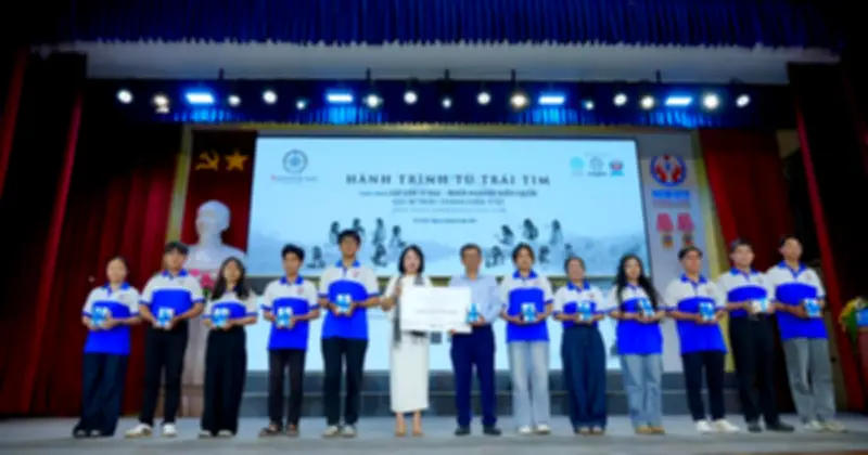 Hành Trình Từ Trái Tim Lan Tỏa Tri Thức Tại Các Trường Đại Học TP.HCM
