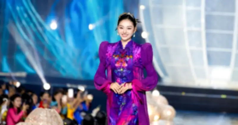 Hoa hậu Yến Nhi tỏa sáng với áo dài hoa lụa tại Lễ hội Áo dài TP.HCM 2026