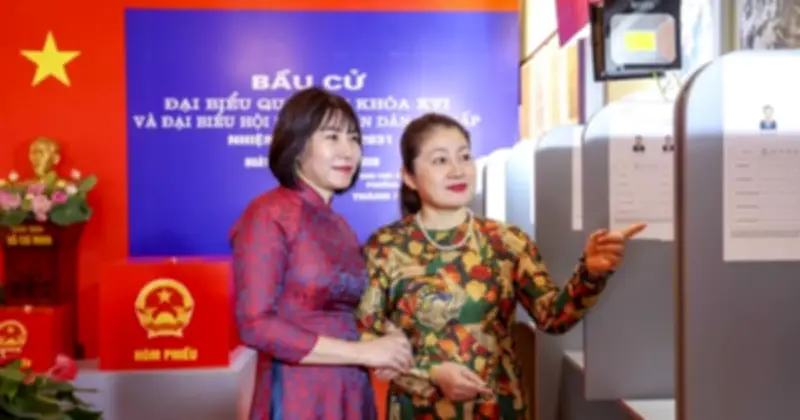 Hoàn Kiếm tổ chức bầu cử tại di tích lịch sử, khẳng định sự gắn kết Đảng với Nhân dân