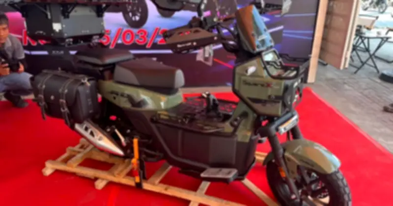 Honda Square X125 'Made in China' chính thức về Việt Nam, thiết kế vuông vức độc lạ