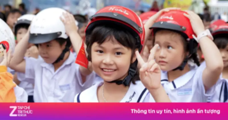 Honda Việt Nam đạt tỷ lệ 89% học sinh đội mũ bảo hiểm sau chương trình trao tặng quy mô lớn