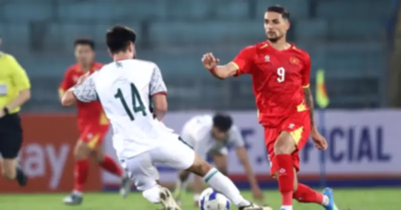 Đỗ Hoàng Hên: 'Số 9 ảo' linh hoạt và tâm nguyện chiến thắng trước Malaysia