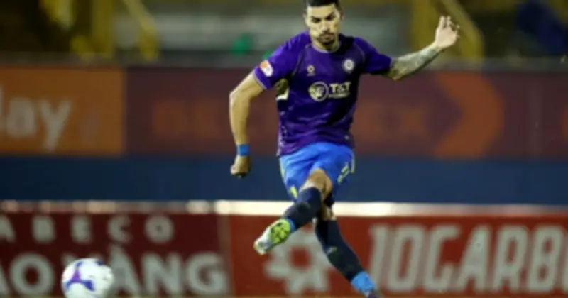 Đỗ Hoàng Hên và Xuân Son: Bộ Đôi Ngoại Binh Nhập Tịch Đầu Tiên Của Đội Tuyển Việt Nam