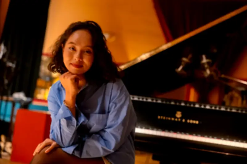 Hoàng Quyên khẳng định vị thế singer-songwriter với album 'River' đầy tâm huyết