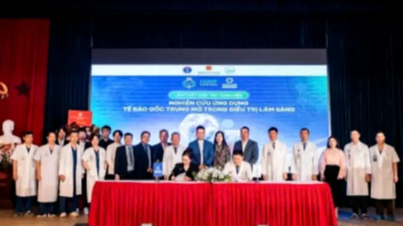 Hợp tác công-tư đưa công nghệ tế bào gốc Nhật Bản vào Việt Nam