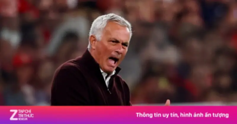 Huyền thoại Benfica gọi mùa giải Mourinho là 'thảm họa' sau trận hòa Porto