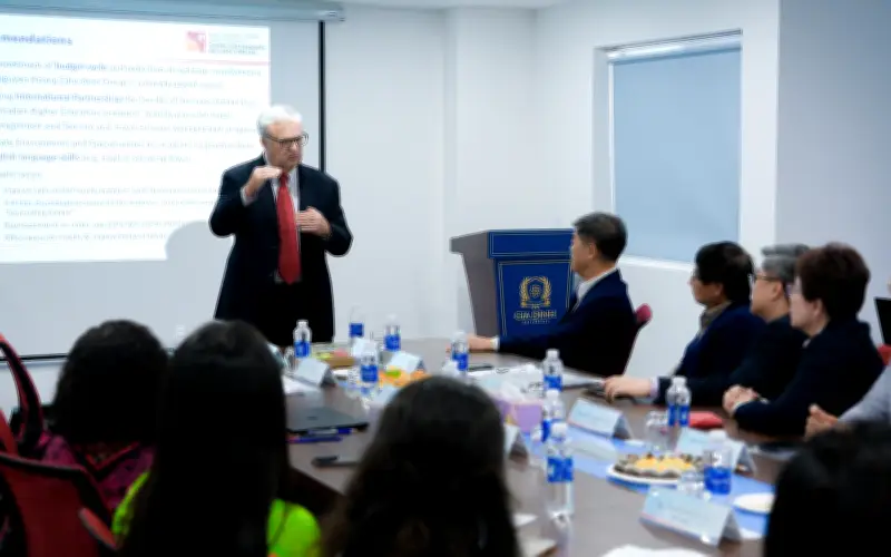 Đại học Gia Định đón nhận chứng nhận kiểm định chất lượng quốc tế từ THE-ICE