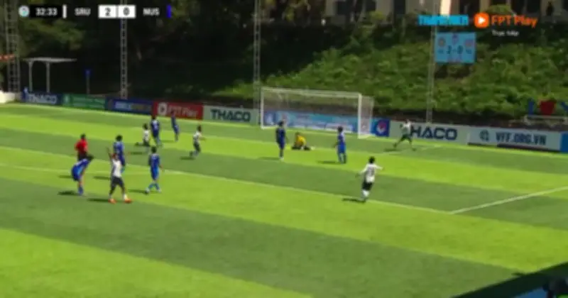 Đại học Quốc gia Singapore và Svay Rieng hợp tác tổ chức giải bóng đá sinh viên quốc tế