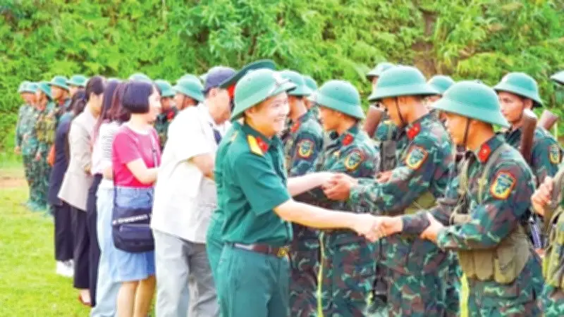 Đổi Mới Trại Sáng Tác: Tinh Gọn, Minh Bạch Để Nâng Cao Chất Lượng Tác Phẩm