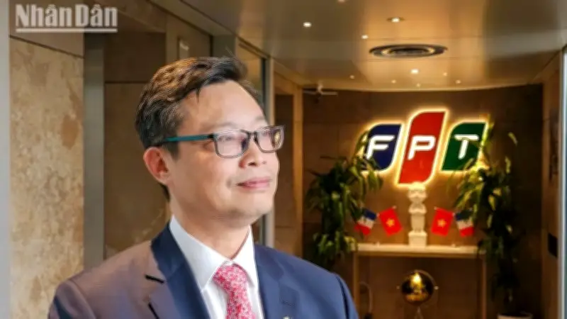 Đại sứ Việt Nam tại Pháp trình Quốc thư, cam kết thúc đẩy quan hệ Đối tác chiến lược toàn diện