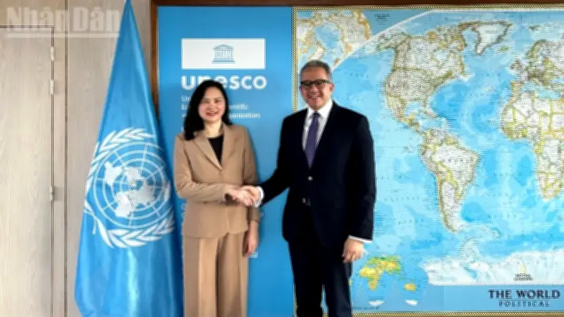 Đại sứ Việt Nam tại UNESCO khẳng định hợp tác toàn diện và ủng hộ cải tổ tổ chức