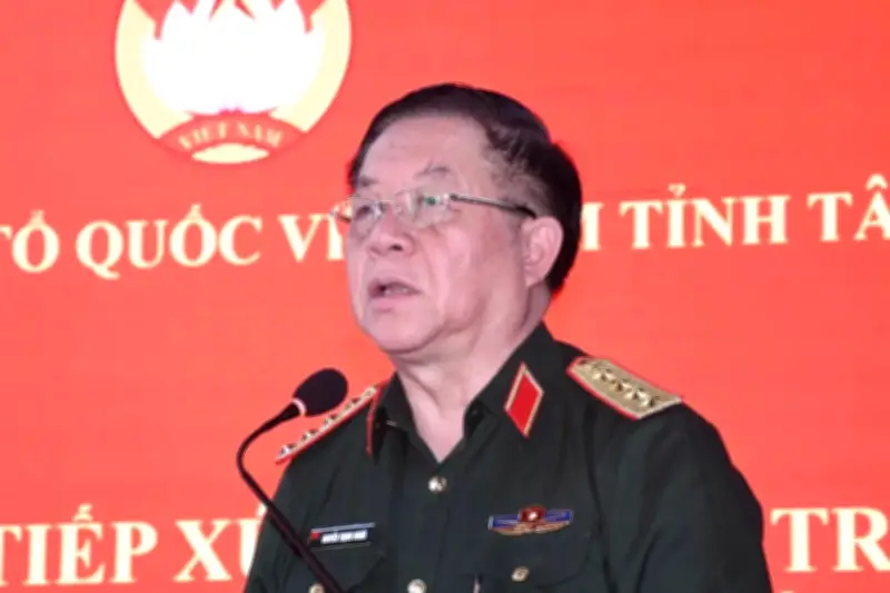 Đại tướng Nguyễn Trọng Nghĩa tiếp xúc cử tri tại Tây Ninh trước kỳ họp Quốc hội