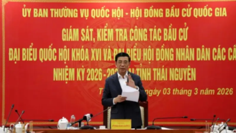 Đại tướng Phan Văn Giang giám sát công tác bầu cử tại Thái Nguyên