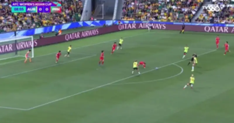 Đội tuyển nữ Úc thắng Triều Tiên 2-1, tiến vào bán kết giải đấu chủ nhà