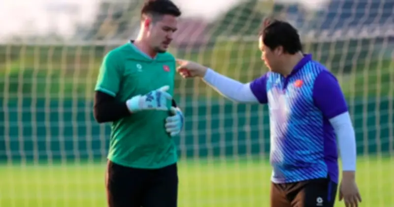 Đội Tuyển Việt Nam: Làn Sóng Thủ Môn Việt Kiều Châu Âu Và Cuộc Cạnh Tranh Khốc Liệt