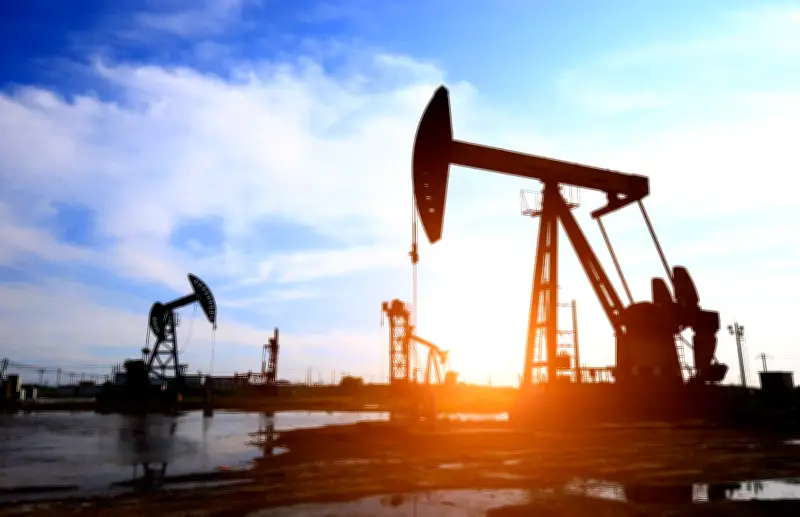 IEA Đề Xuất Xả Kho Dầu Chiến Lược Quy Mô Lớn Nhất Lịch Sử