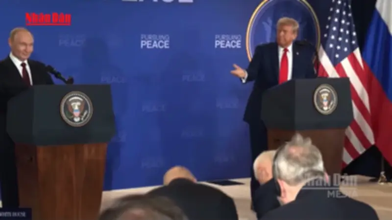 Điện đàm Thượng đỉnh Mỹ - Nga về xung đột Ukraine và vấn đề Iran