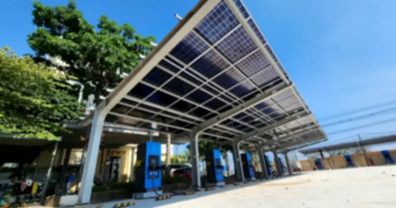 Điện mặt trời áp mái: Lựa chọn thông minh trong mùa khô nhưng cần cảnh giác