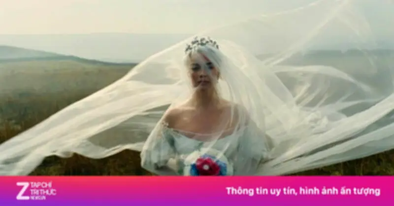 Điện Ảnh Chuyển Thể Thúc Đẩy Ngành Sách, Giải Quyết Khủng Hoảng Đọc