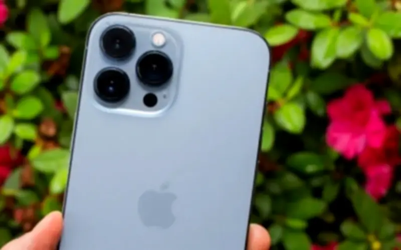 iPhone 13 Pro Max Giảm Giá Mạnh, Camera Zoom Vẫn Cạnh Tranh Với iPhone 17 Pro Max