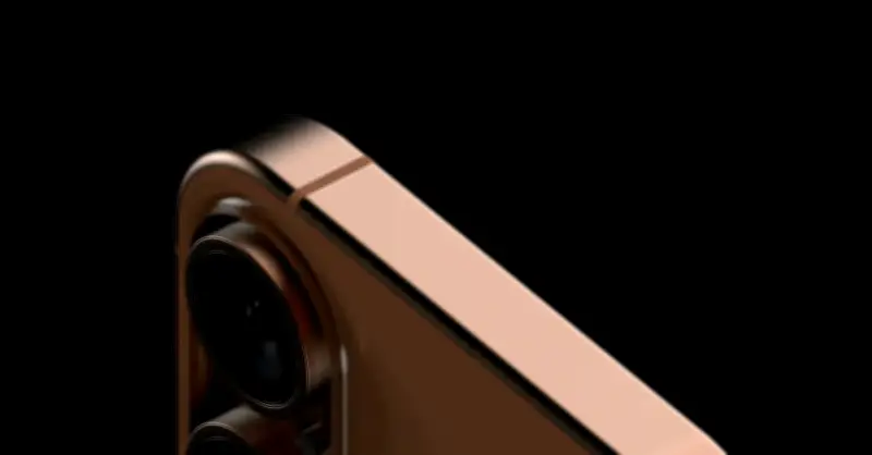 iPhone 17e ra mắt với giá 599 USD: Nên mua ngay hay chờ iPhone 18?