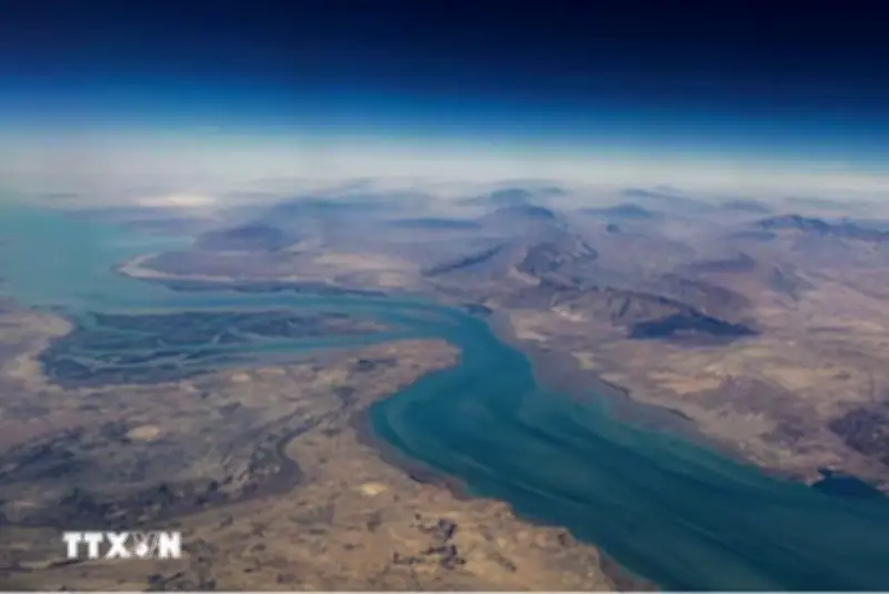 Iran bác bỏ cảnh báo của Mỹ liên quan đến eo biển Hormuz, khẳng định quyền kiểm soát