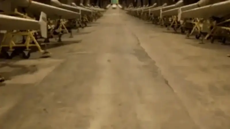 Iran công bố video tuyên truyền về máy bay không người lái và tên lửa