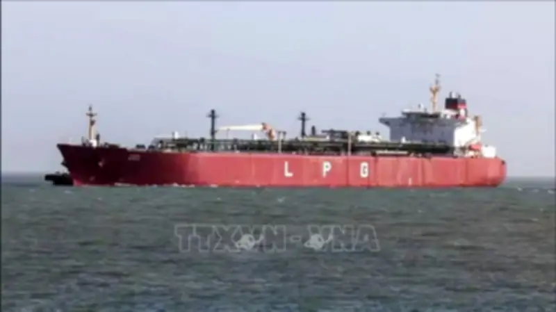 Iran Cảnh Báo Mở Mặt Trận Mới Tại Eo Biển Chiến Lược, Căng Thẳng Trung Đông Leo Thang