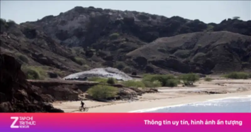 Iran hé lộ 'vòm phòng thủ' tự nhiên từ 7 đảo chiến lược tại Eo biển Hormuz