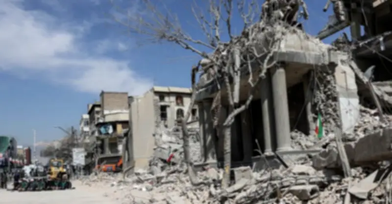 Iran hứng chịu thiệt hại nặng sau các cuộc không kích của Mỹ và Israel