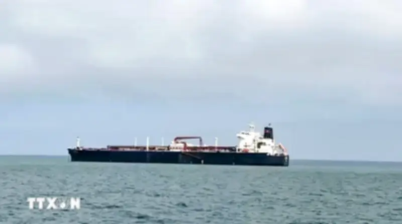 Iran Mở Rộng Lối Đi Cho 20 Tàu Pakistan Qua Eo Biển Hormuz