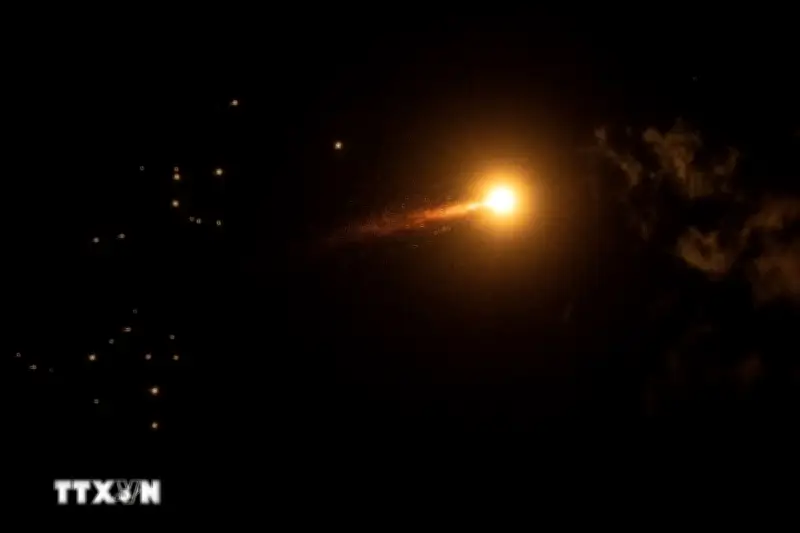 Iran Mở Rộng Đòn Đáp Trả, Tấn Công Hơn 500 Địa Điểm Liên Quan Mỹ và Israel