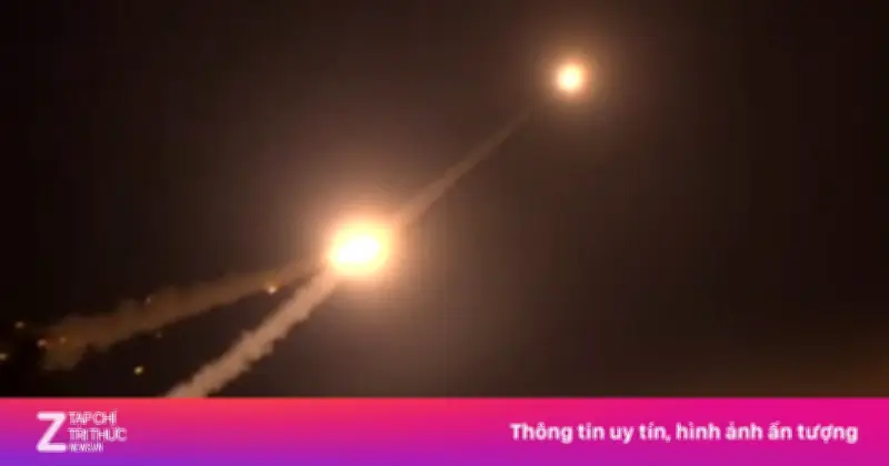 Iran Phóng Tên Lửa Đạn Đạo Kheibar Vào Các Căn Cứ Mỹ Và Israel