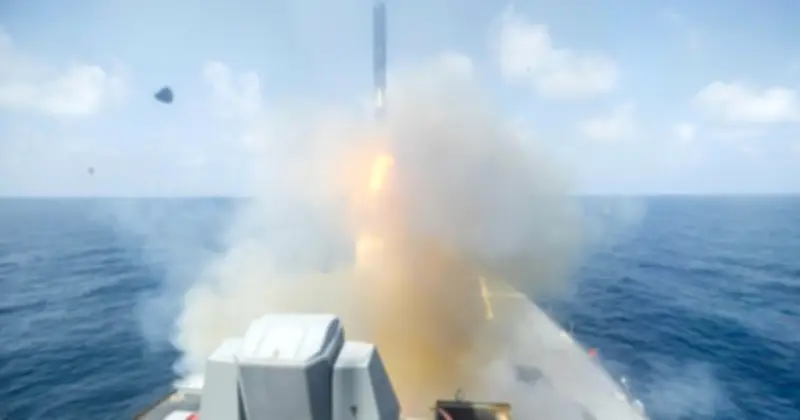 Iran sẵn sàng hợp tác an toàn hàng hải, Mỹ đe dọa và đối mặt áp lực chiến tranh