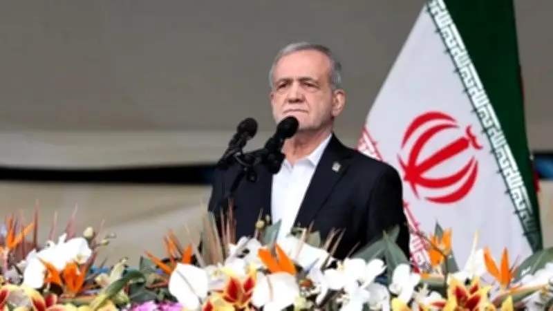 Iran Thành Lập Hội Đồng Lãnh Đạo Sau Khi Lãnh Tụ Tối Cao Qua Đời, Tuyên Bố Đáp Trả Xung Đột